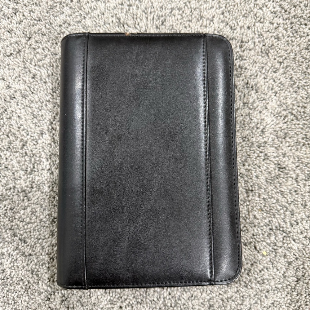 FRANKLIN COVEY 365 BLACK LEATHER ORGANIZER BINDER PLANNER Compact 4.25 X 6.75 In